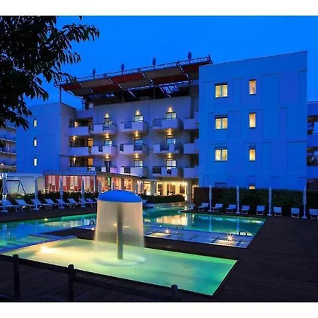Hotel Domino & 3*